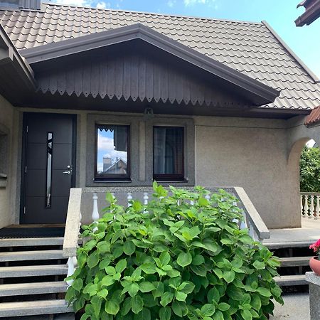 Lampedis Apartment Kaunas Ngoại thất bức ảnh